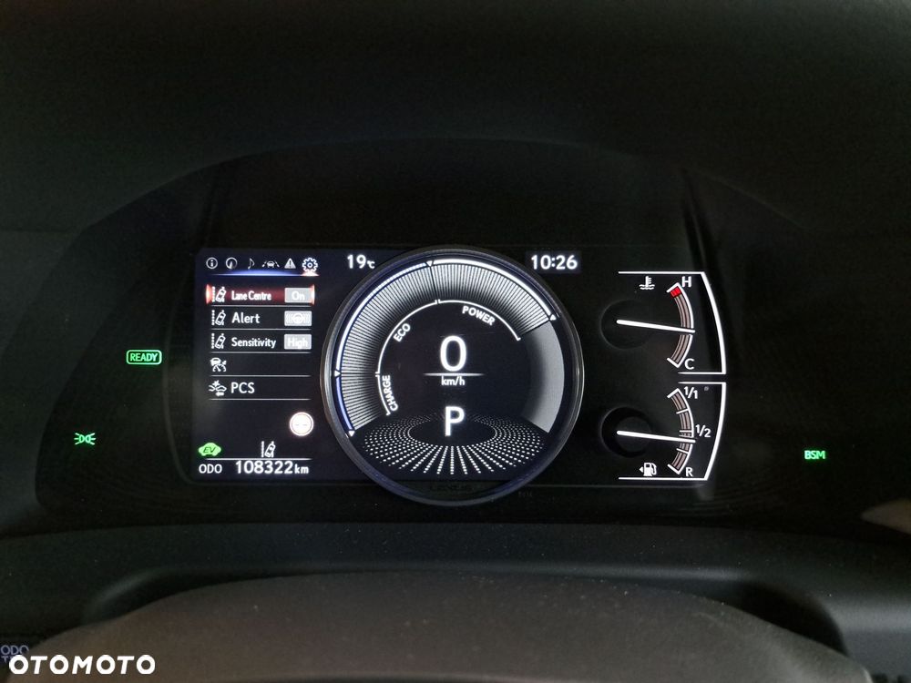 Lexus ES 300h Business Edition - 34