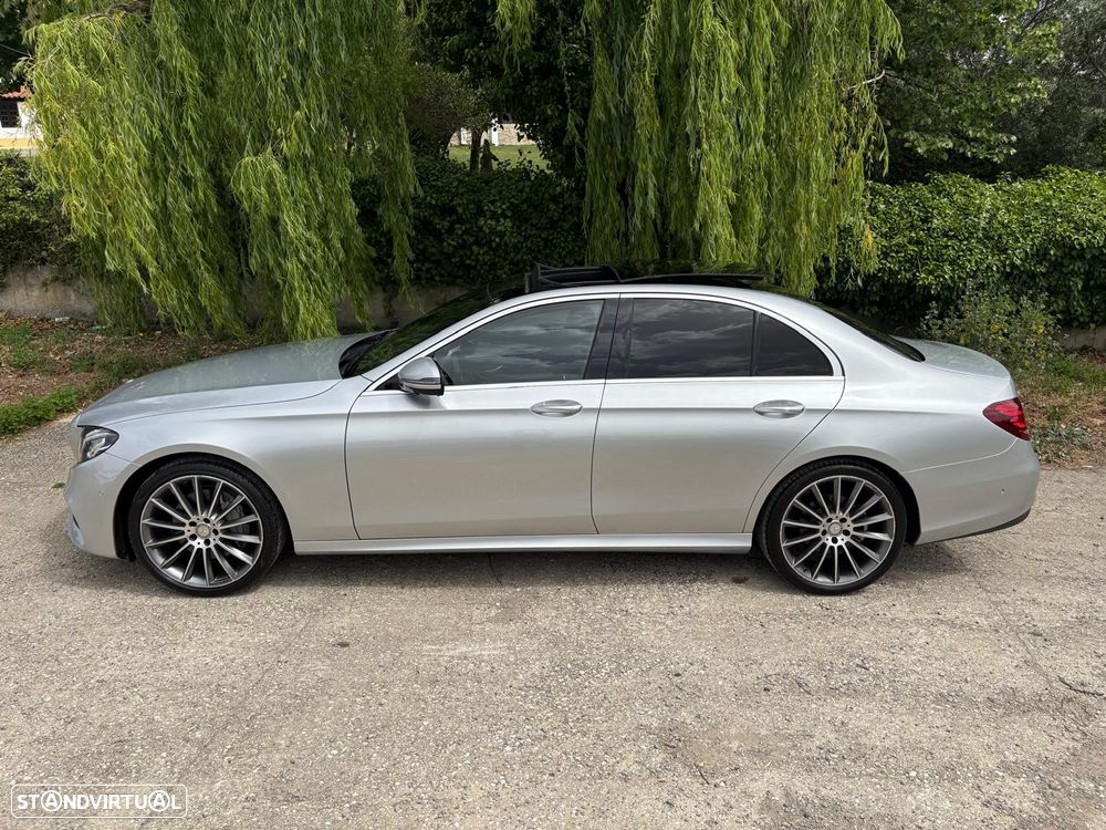 Mercedes-Benz E 220 d 4Matic 9G-TRONIC AMG Line - 9