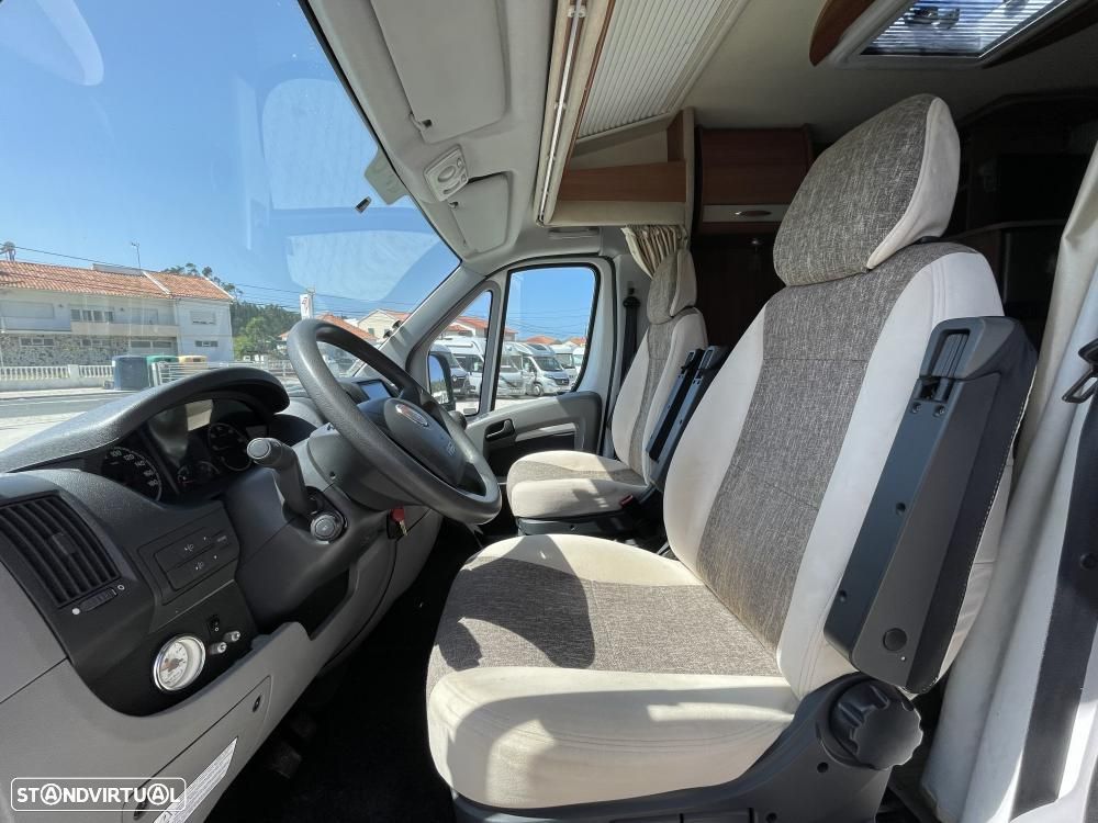 Rapido Serie 6F 691 cama central - 11