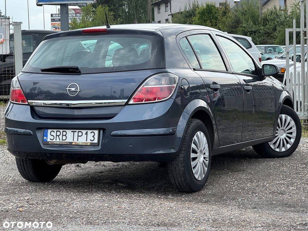 Opel Astra - 9