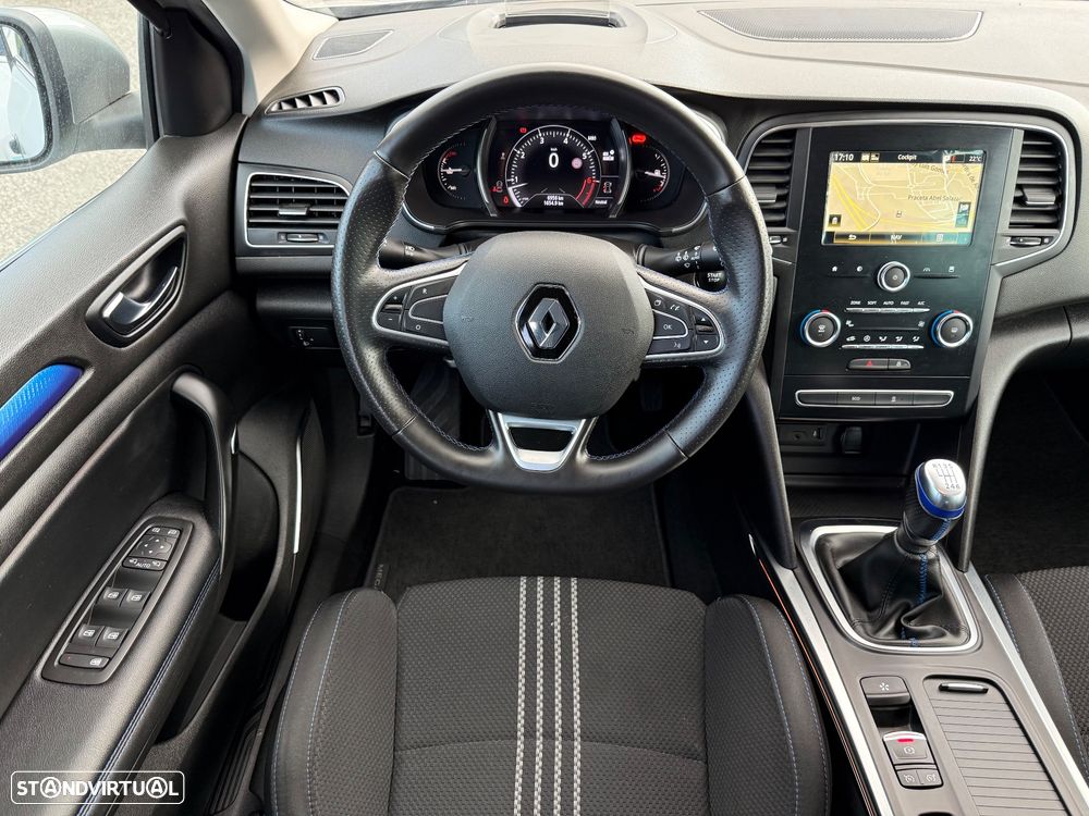 Renault Mégane Sport Tourer 1.3 TCe GT Line - 41