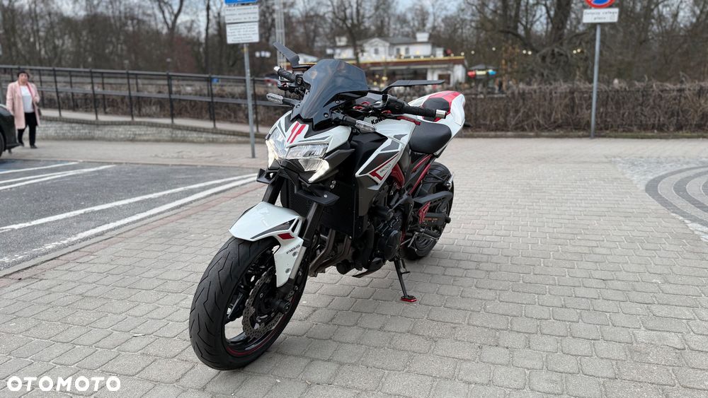Kawasaki Z 900 - 14