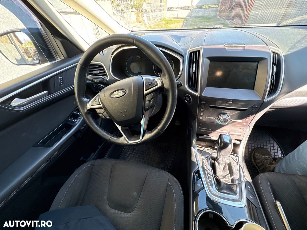 Ford S-Max 2.0 TDCi Powershift Titanium - 12
