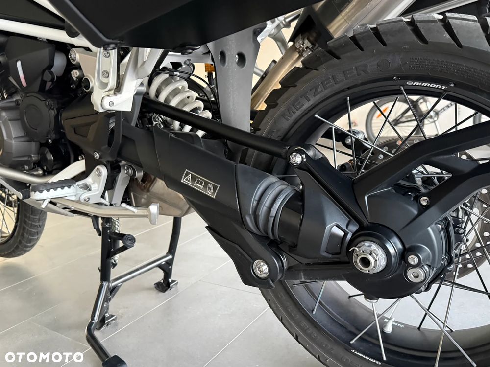 Triumph Tiger - 23