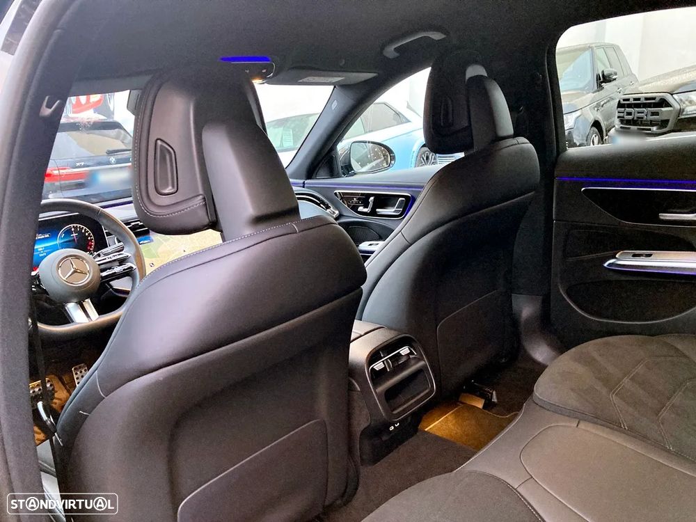 Mercedes-Benz E 300 e AMG Line - 27