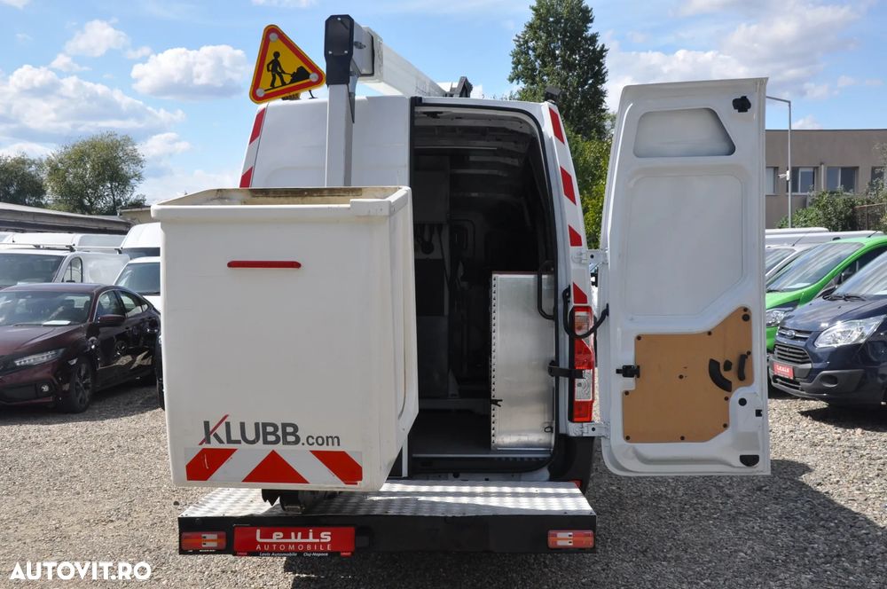 Renault Master - 10