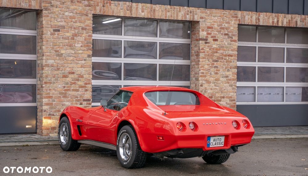 Chevrolet Corvette - 6