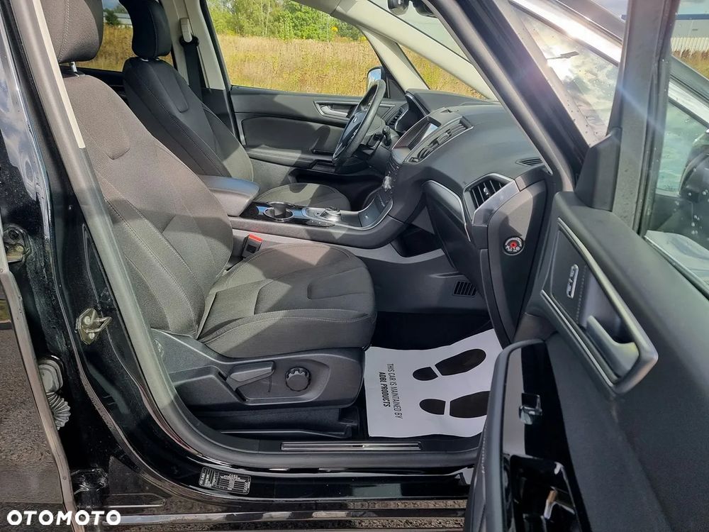Ford S-Max - 21