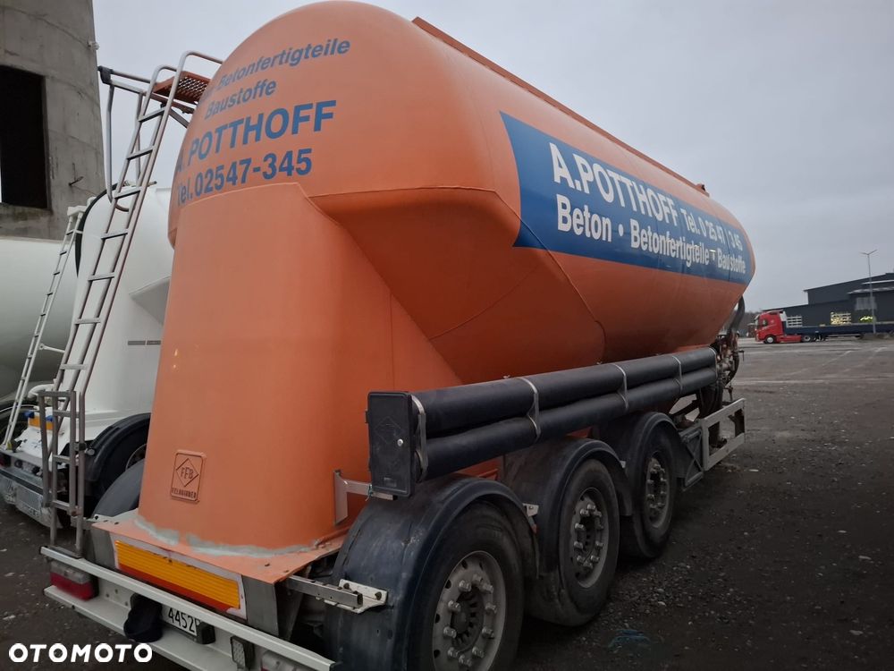 Feldbinder Feldbinder Spitzer 37m3 2008 rok - 1