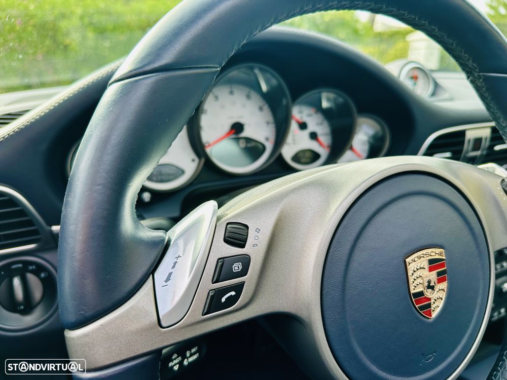 Porsche 911 Série F - 42