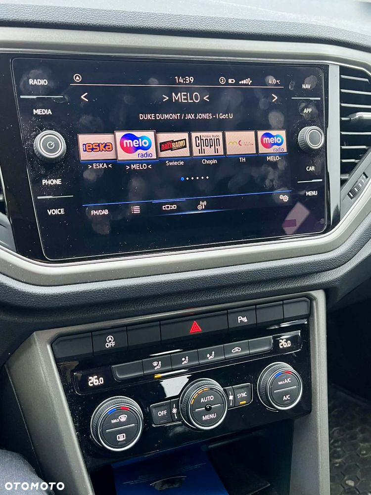 Volkswagen T-Roc - 9