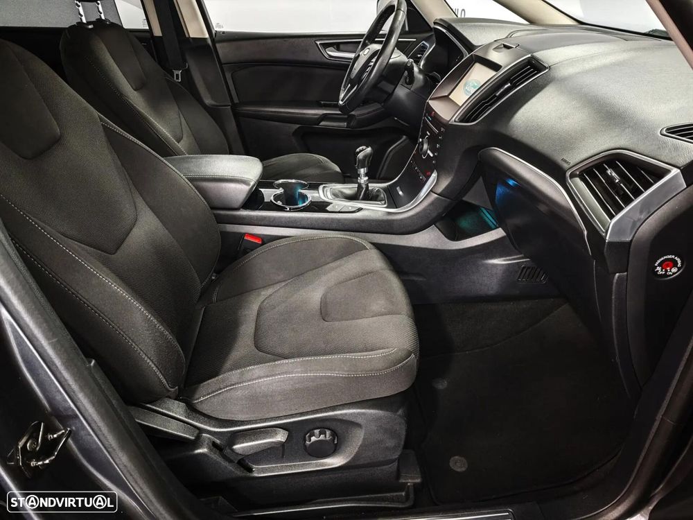Ford S-Max 2.0 TDCi Titanium - 23