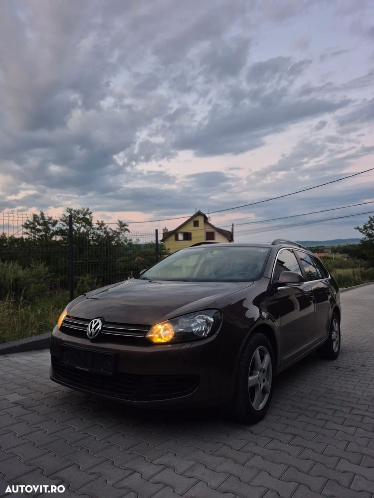 Volkswagen Golf 1.6 TDI DPF BlueMotion Technology move - 1