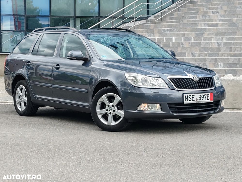 Skoda Octavia 1.6 TDI ELEGANCE DSG - 2