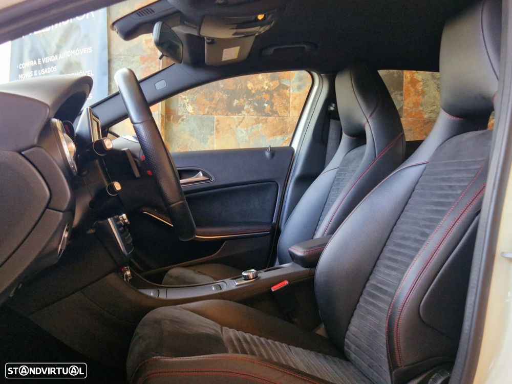 Mercedes-Benz GLA 200 d 7G-DCT AMG Line - 9