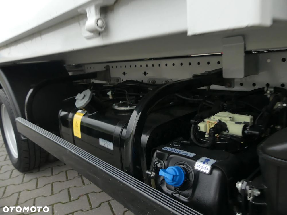 Mitsubishi FUSO CANTER 3C13 / WYWROTKA / SPROWADZONE / 3-OSOBOWE / - 20