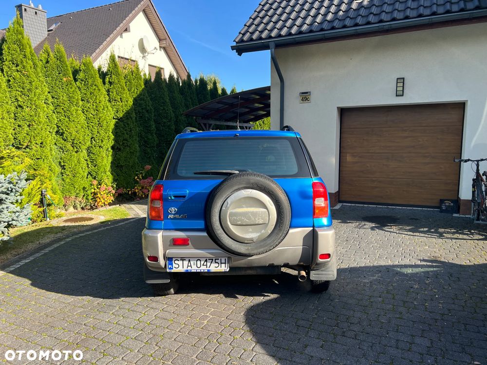 Toyota Rav4 2000 photo 3
