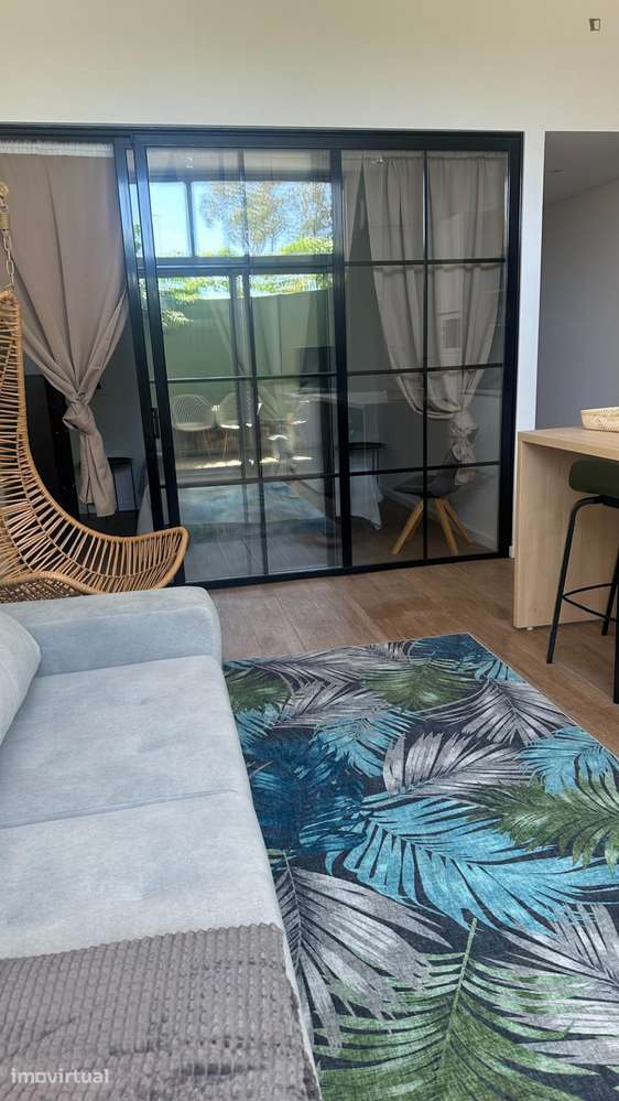 Apartamento com 1 quartos - localizado em Portimao - Grande imagem: 3/11