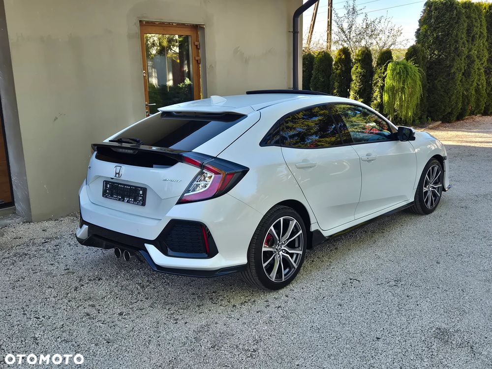 Honda Civic 1.5 i-VTEC Turbo CVT Sport - 3