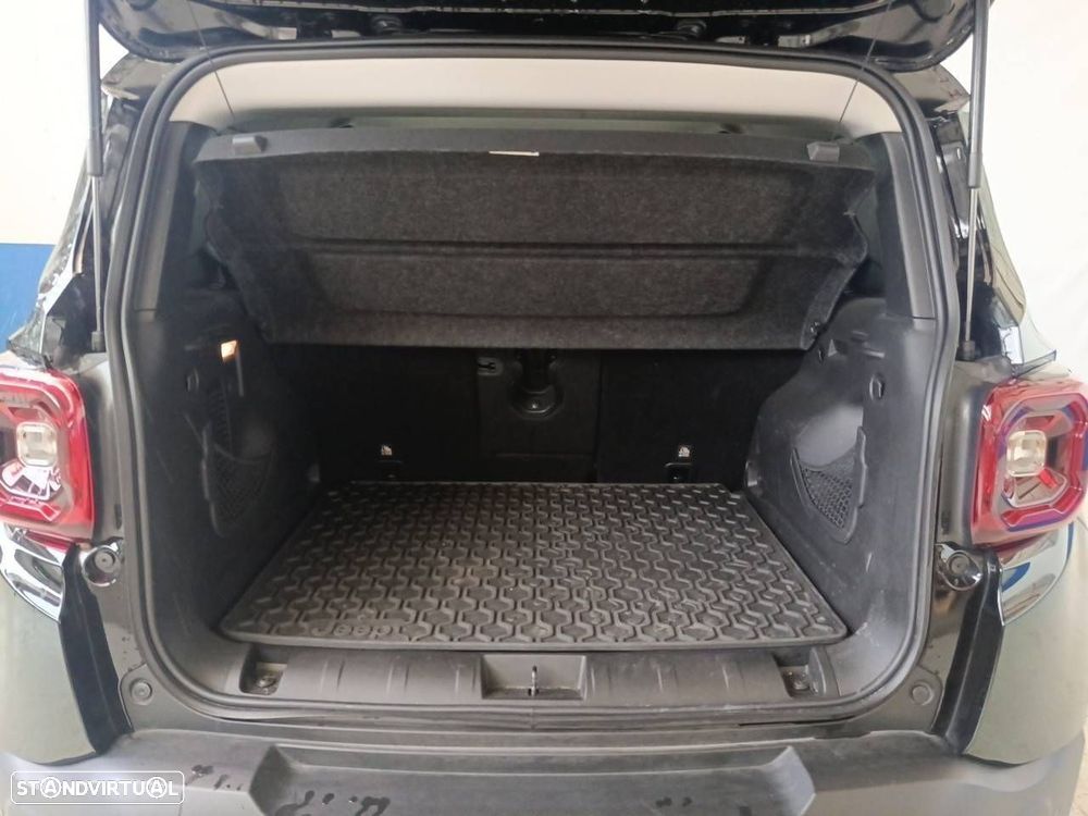 Jeep Renegade 1.3 T Limited S DCT - 6