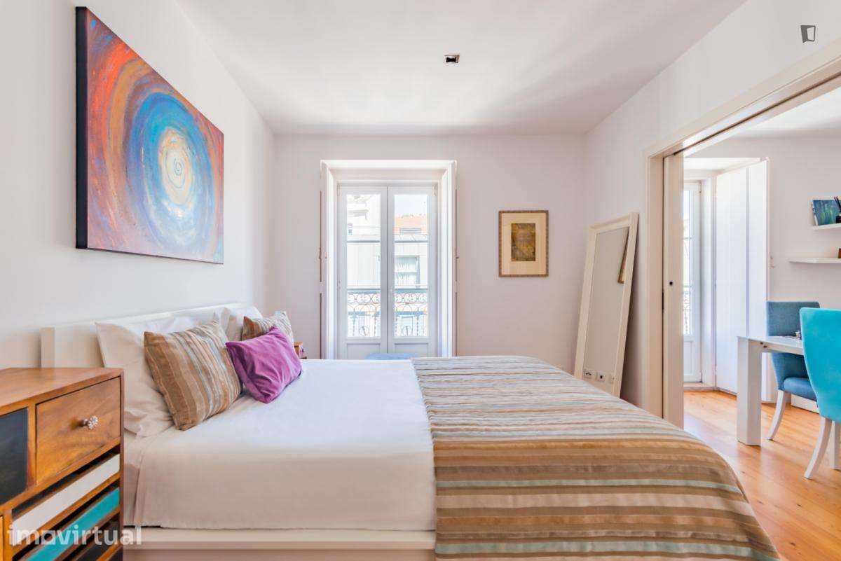 Apartamento com 2 quartos - localizado em Avenida da Liberdade Lisbon - Grande imagem: 3/32