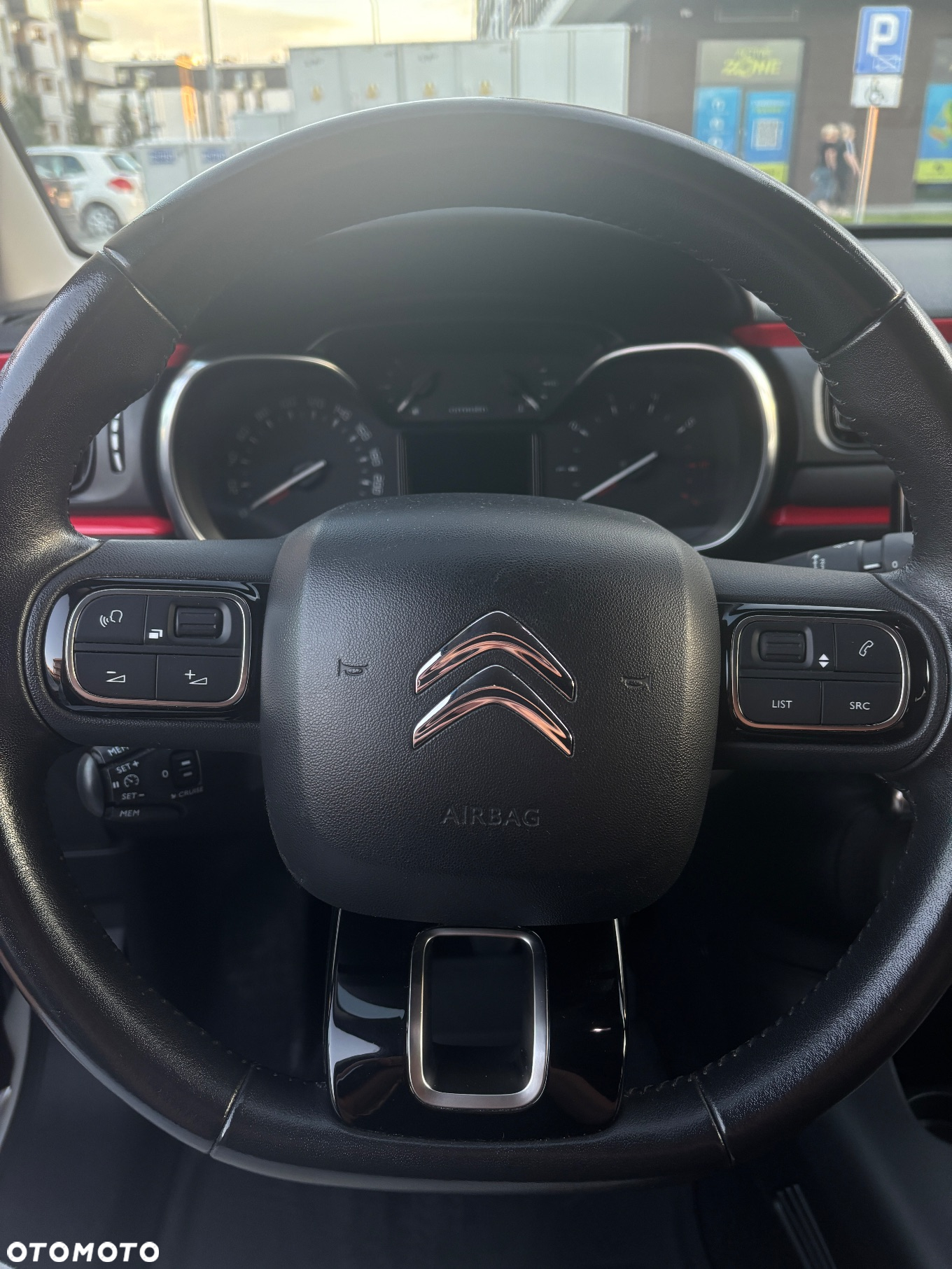 Citroën C3 1.2 PureTech Shine - 27