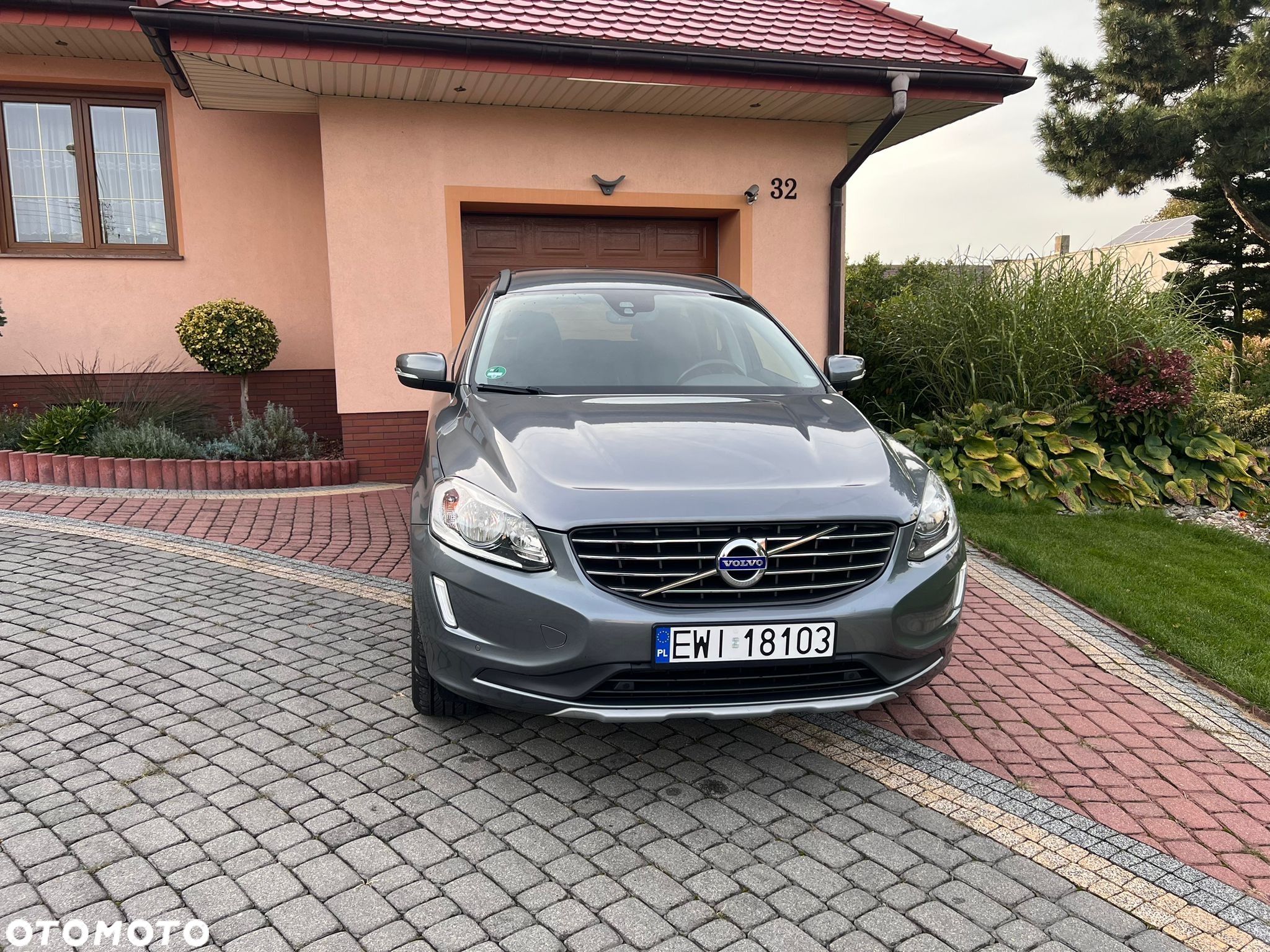 Volvo XC 60 - 1