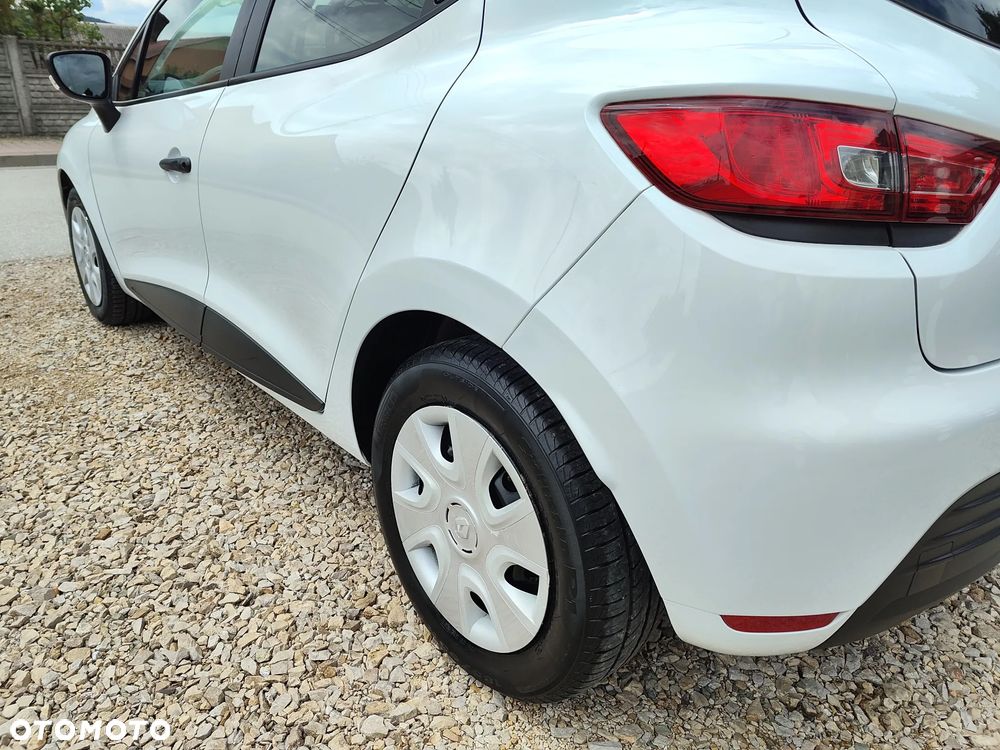 Renault Clio 1.5 dCi Energy Life EU6c - 10