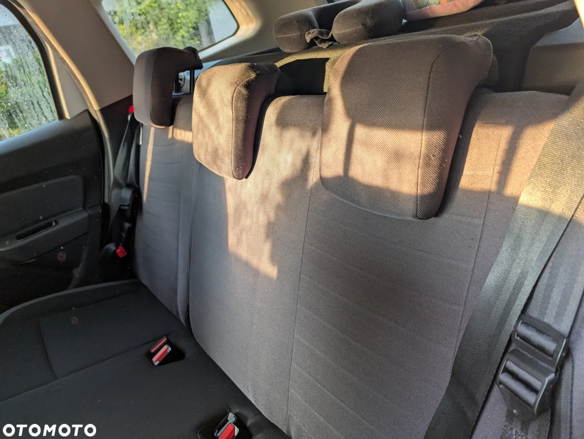 Dacia Duster 1.6 SCe Essential - 15