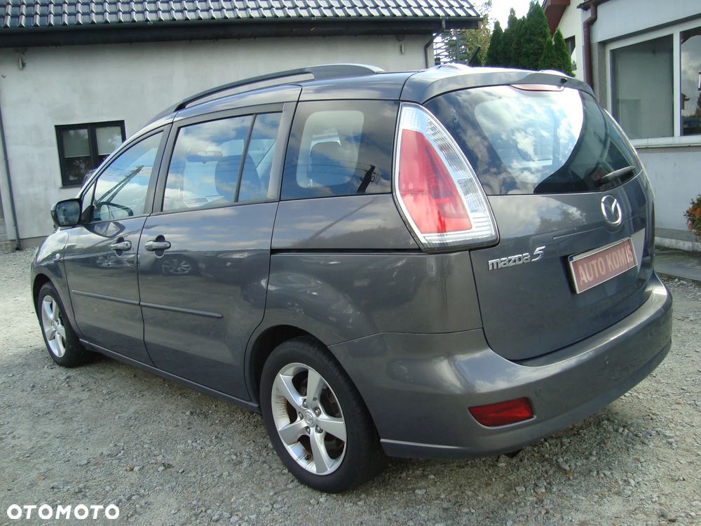 Mazda 5 - 8