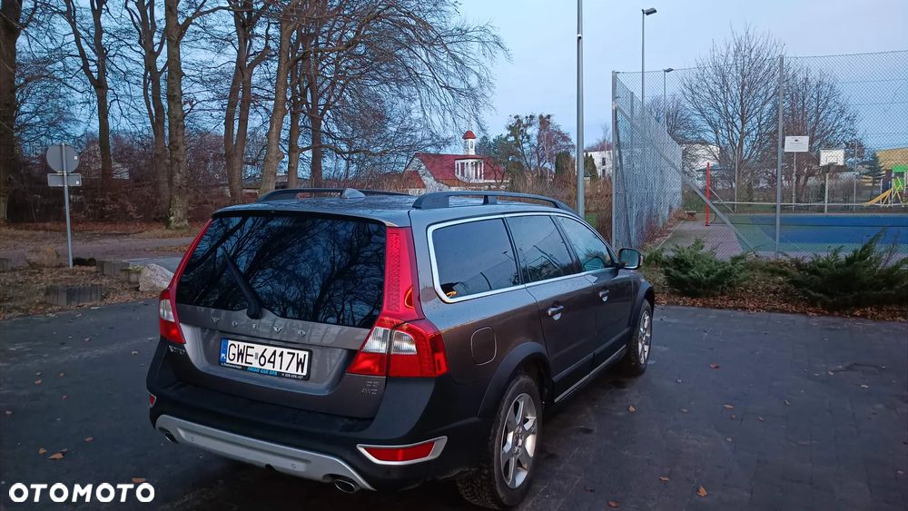 Volvo XC 70 D5 AWD Summum - 2