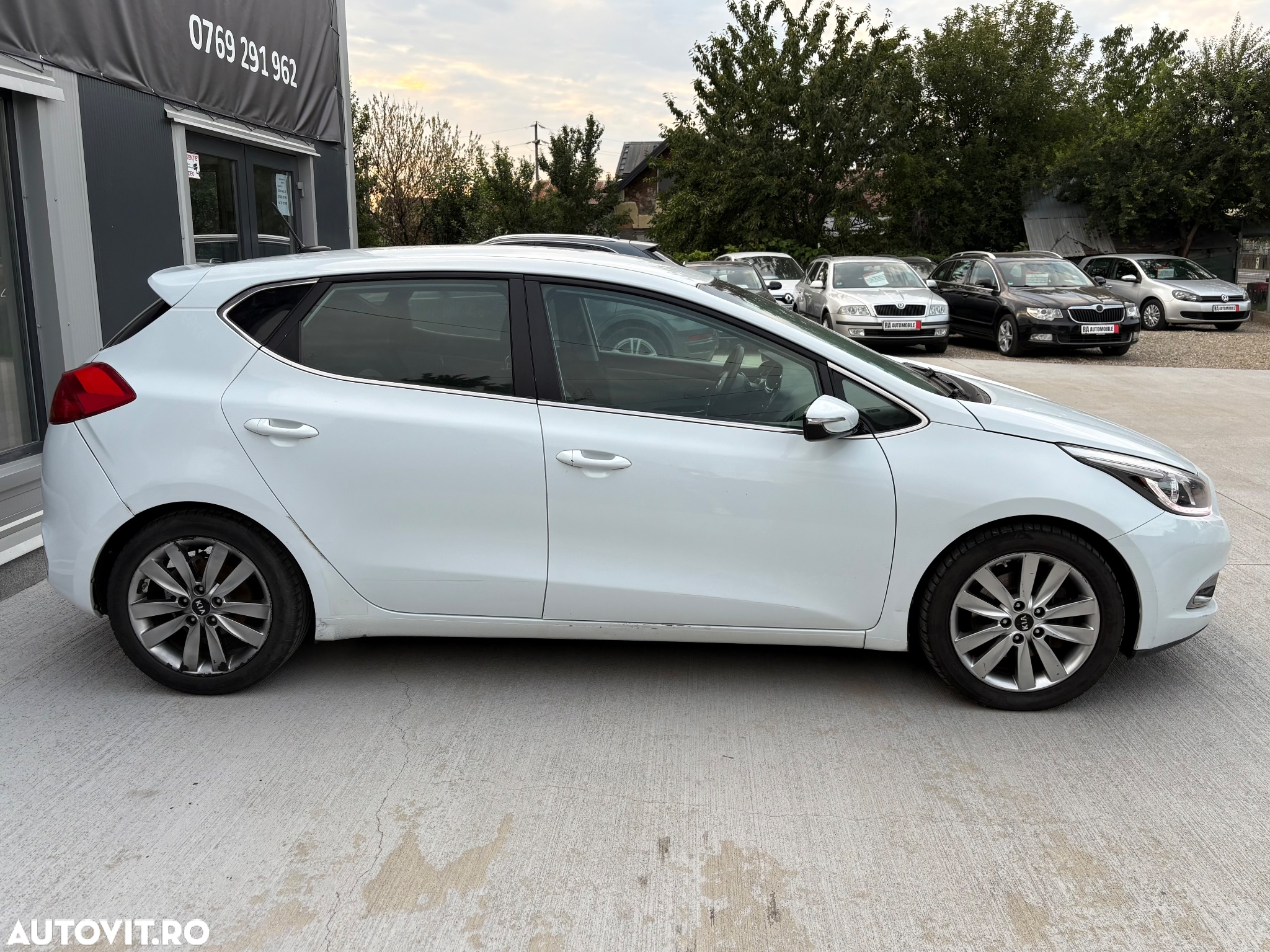 Kia Ceed 1.6 CRDi 128 Dream-Team Edition - 5