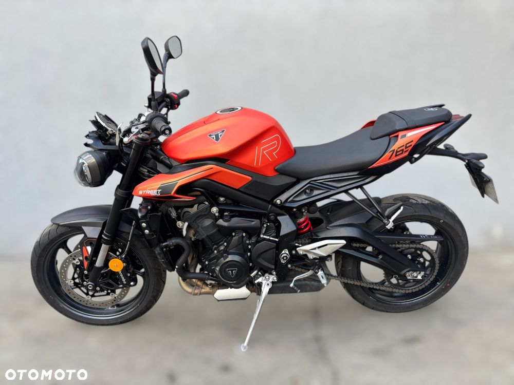 Triumph Street Triple - 5