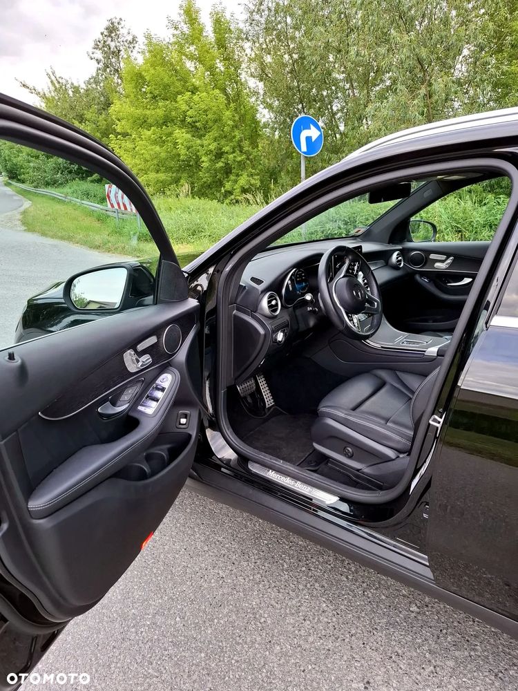 Mercedes-Benz GLC 300 4Matic 9G-TRONIC - 11