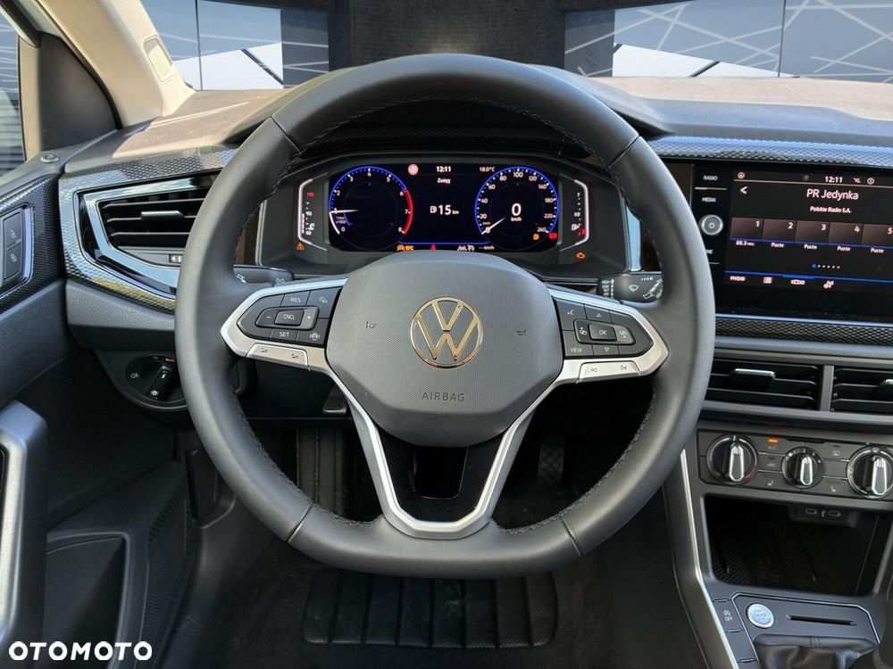 Volkswagen Polo - 14