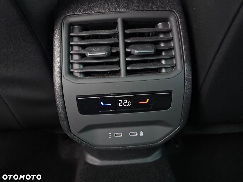 Cupra Formentor 1.5 eTSI mHEV DSG - 17