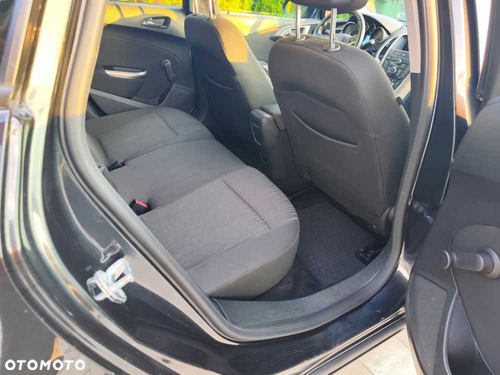 Opel Astra - 17