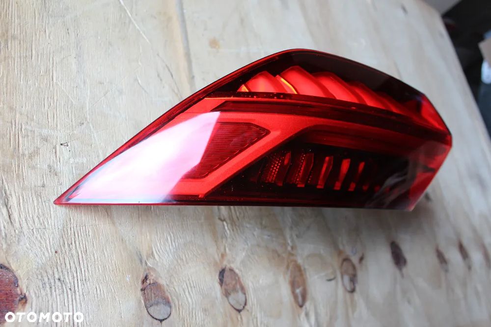 LAMPA TYLNA LEWA LED AUDI A7 EU 4K8945069B 2020 - 2