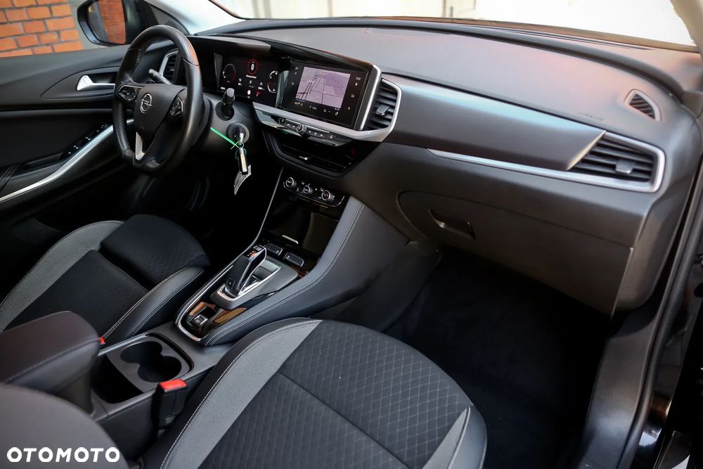 Opel Grandland 1.5 CDTI Business Elegance S&S - 28