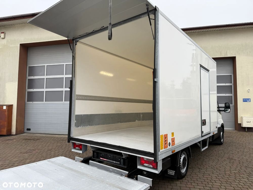 Iveco Daily Izoterma Winda - 8
