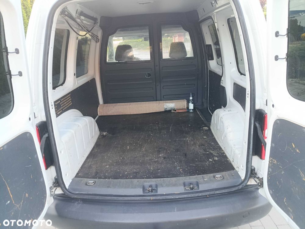 Volkswagen Caddy - 8