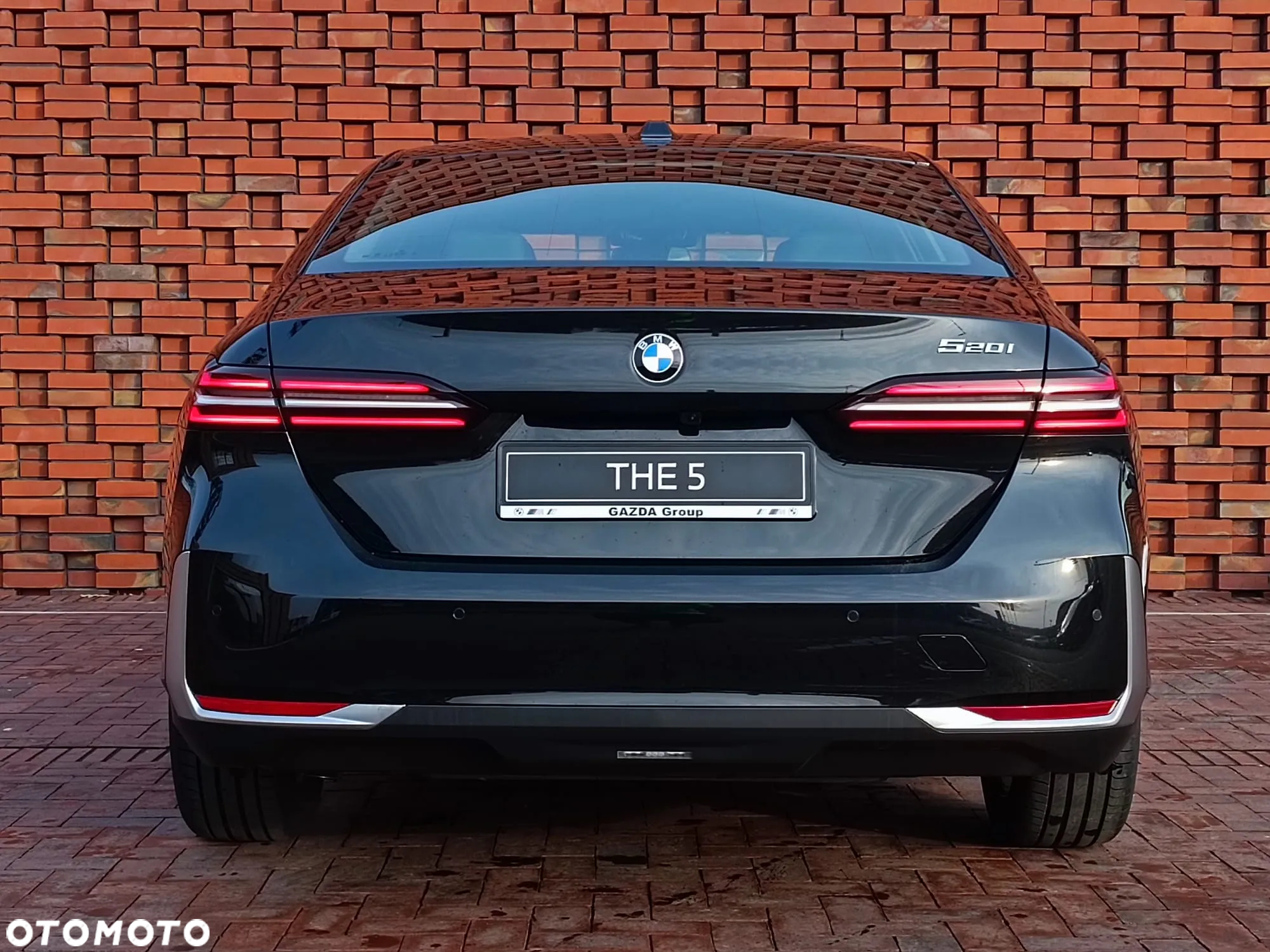 BMW Seria 5 520i mHEV - 7