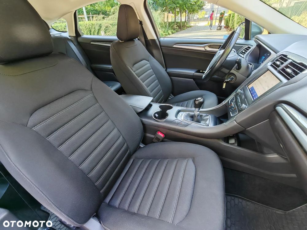 Ford Mondeo 2.0 EcoBlue Trend - 33
