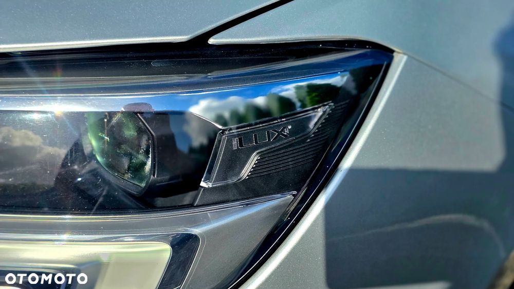 Opel Insignia - 18