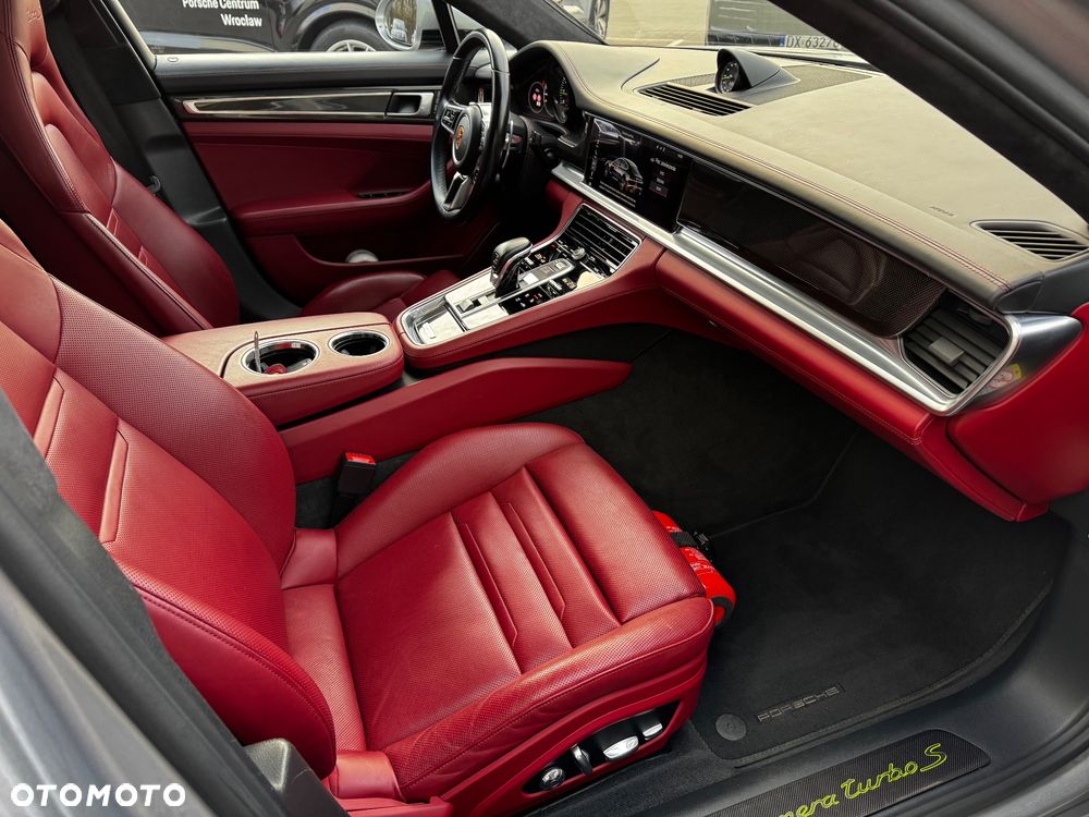 Porsche Panamera Turbo S E-Hybrid - 16