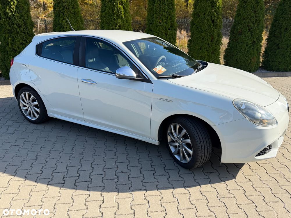 Alfa Romeo Giulietta - 5