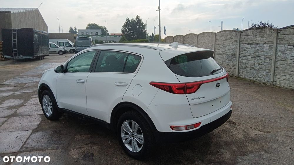 Kia Sportage 1.6 GDI 2WD DREAM-TEAM EDITION - 6
