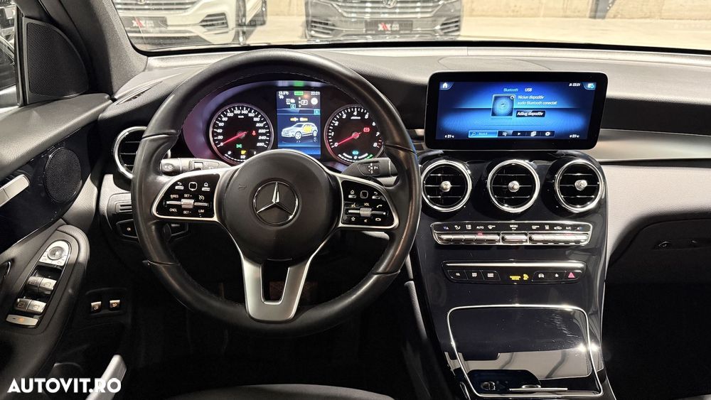 Mercedes-Benz GLC 300 e 4Matic 9G-TRONIC - 38