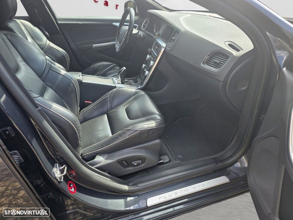 Volvo V60 D6 Twin Engine Geartronic RDesign - 12