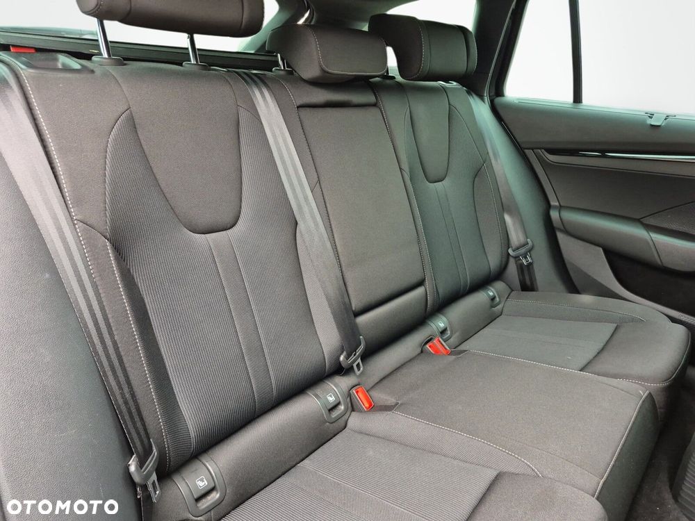 Skoda Octavia 2.0 TDI Sportline DSG - 15